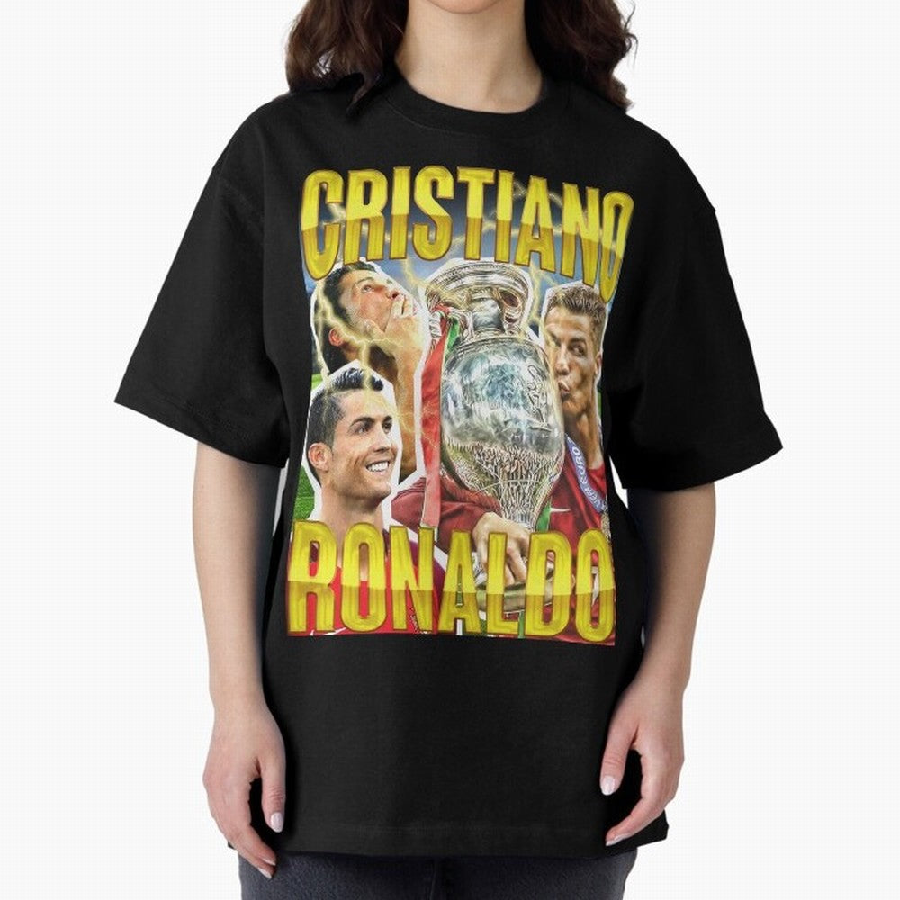 Cristiano Ronaldo CR7 SIUUU El Bicho Vintage Retro Design Oversized T-Shirt Step into Match Day Hype around FIFA World Cup 2026, Messi, CR7 and Mbappe, Spain, Stadium Memories, Football Loyalty, International Chants and Championship Tradition;