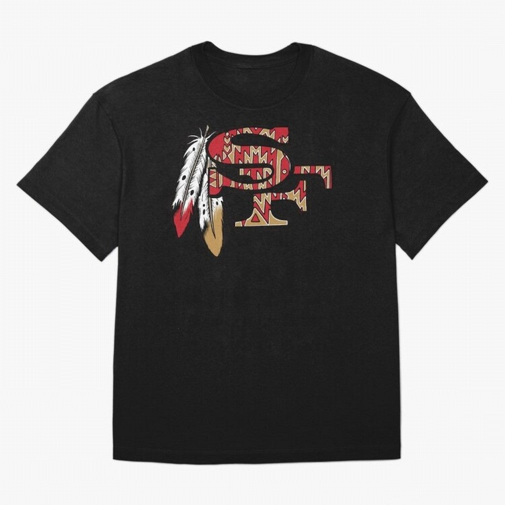 football Oversized T-Shirt Feel the Trophy Chase of the FIFA World Cup 2026 USA Canada Mexico Journey through Cristiano Ronaldo Highlights, England, France and Netherlands Pride, Match Day Excitement, Supporter Culture, Golden Goals and Global