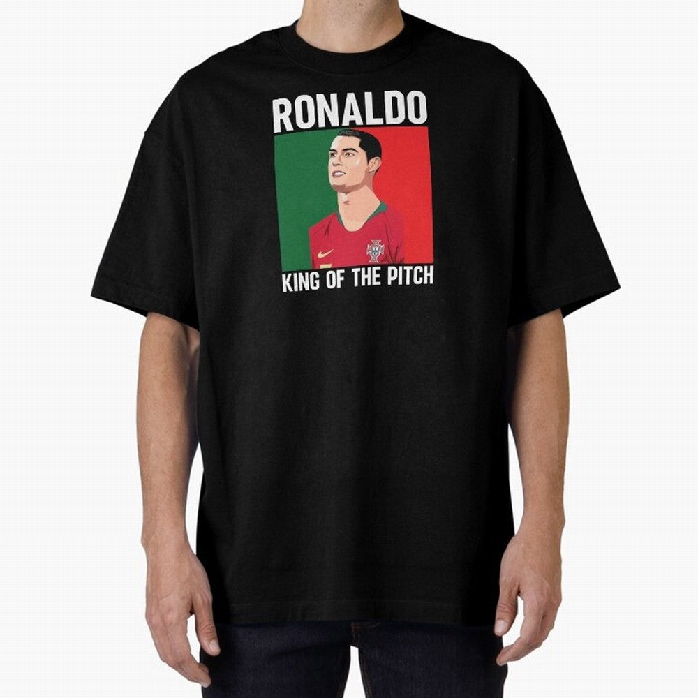 Ronaldo: King Of The Pitch Oversized T-Shirt Spotlight the FIFA World Cup 2026 Journey through CR7 Highlights, Brazil Pride, Fan Favorite Moments, National Team Passion, Big Match Drama and Soccer History; Great for Supporters Who Love Legendary