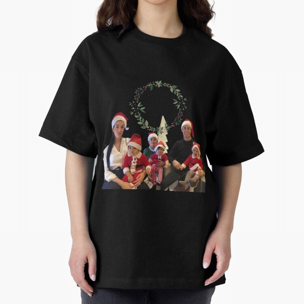 Cristiano ronaldo siuuu familly - siuuu Merry Christmas Oversized T-Shirt Join Supporters Worldwide for Match Day Hype around FIFA World Cup 2026, Haaland and Mbappe, Portugal, Spain and Germany, Football Festival Excitement, Trophy Ambitions,