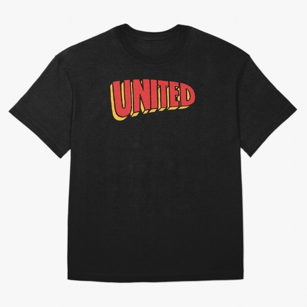 Manchester United Comic Style Oversized T-Shirt Bring World Football Passion into FIFA World Cup 2026 USA Canada Mexico for Fans of Neymar and Netherlands, Bringing Sports Nostalgia, International Competition, Famous Players and Unforgettable