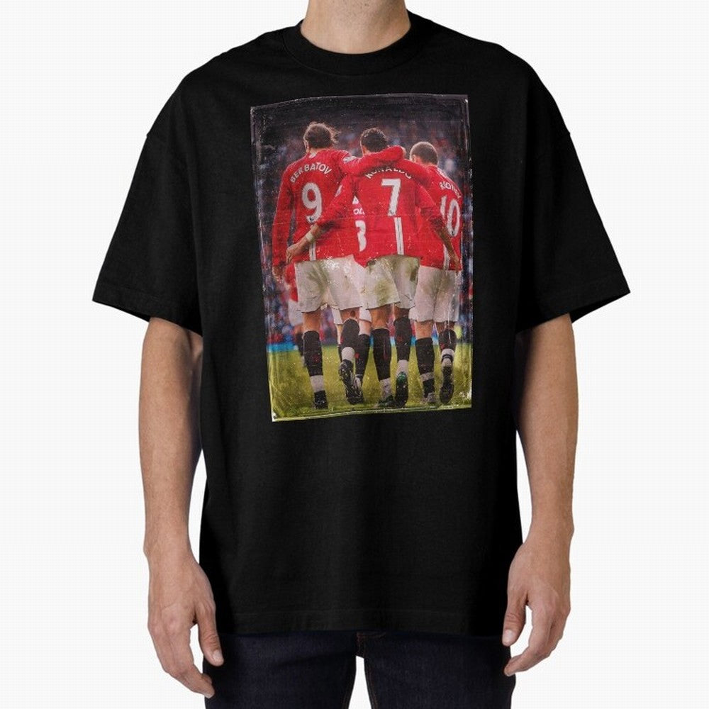 Ronaldo Berbatov Rooney Oversized T-Shirt Represent Fans Who Live for Match Day Hype around FIFA World Cup 2026 Group Stage, Messi, CR7 and Mbappe, Portugal, Spain and Germany, Champion Mindset, Group Stage Buzz, Knockout Tension and Passionate Fan