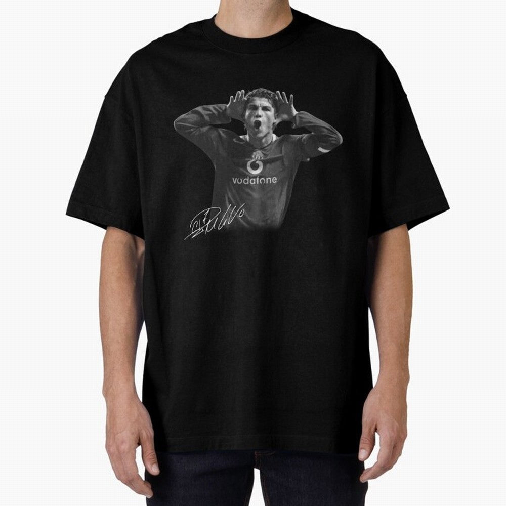 Black and White Cristiano Ronaldo T-Shirt Young Manchester Ronaldo - Celebration Oversized T-Shirt Honor the Football Icons of FIFA World Cup 2026 for Fans of Neymar, Haaland and Cristiano Ronaldo and Brazil, Portugal and Argentina, Bringing Goal