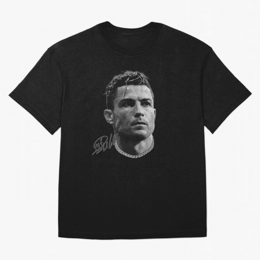 Cristiano Ronaldo Vintage Tshirt Oversized T-Shirt Get Ready for Global Football Passion for FIFA World Cup 2026, Driven by Messi, Brazil, Worldwide Fan Energy, Dramatic Goals, Stadium Lights and Championship Celebrations; Perfect for Fans,