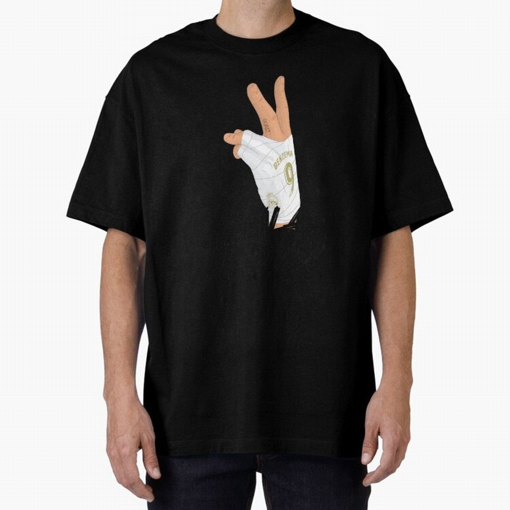 Hala Madrid No 9, Los BLancos Oversized T-Shirt Feel the Trophy Chase of FIFA World Cup 2026 USA Canada Mexico Inspired by CR7, Germany Energy, Retro Football Energy, Iconic Rivalries, Trophy Chase Drama and Stadium Atmosphere; Made for Collectors