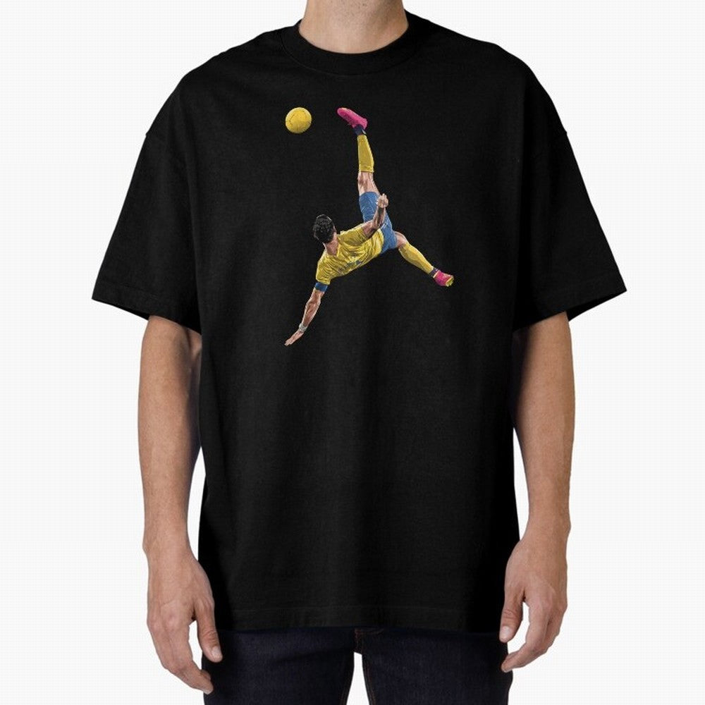 overheadkick bycyle shoot Oversized T-Shirt Celebrate Every Goal in FIFA World Cup 2026 USA Canada Mexico Spirit, Celebrating England, Cristiano Ronaldo, Stadium Memories, Football Loyalty, International Chants and Championship Tradition; Built for