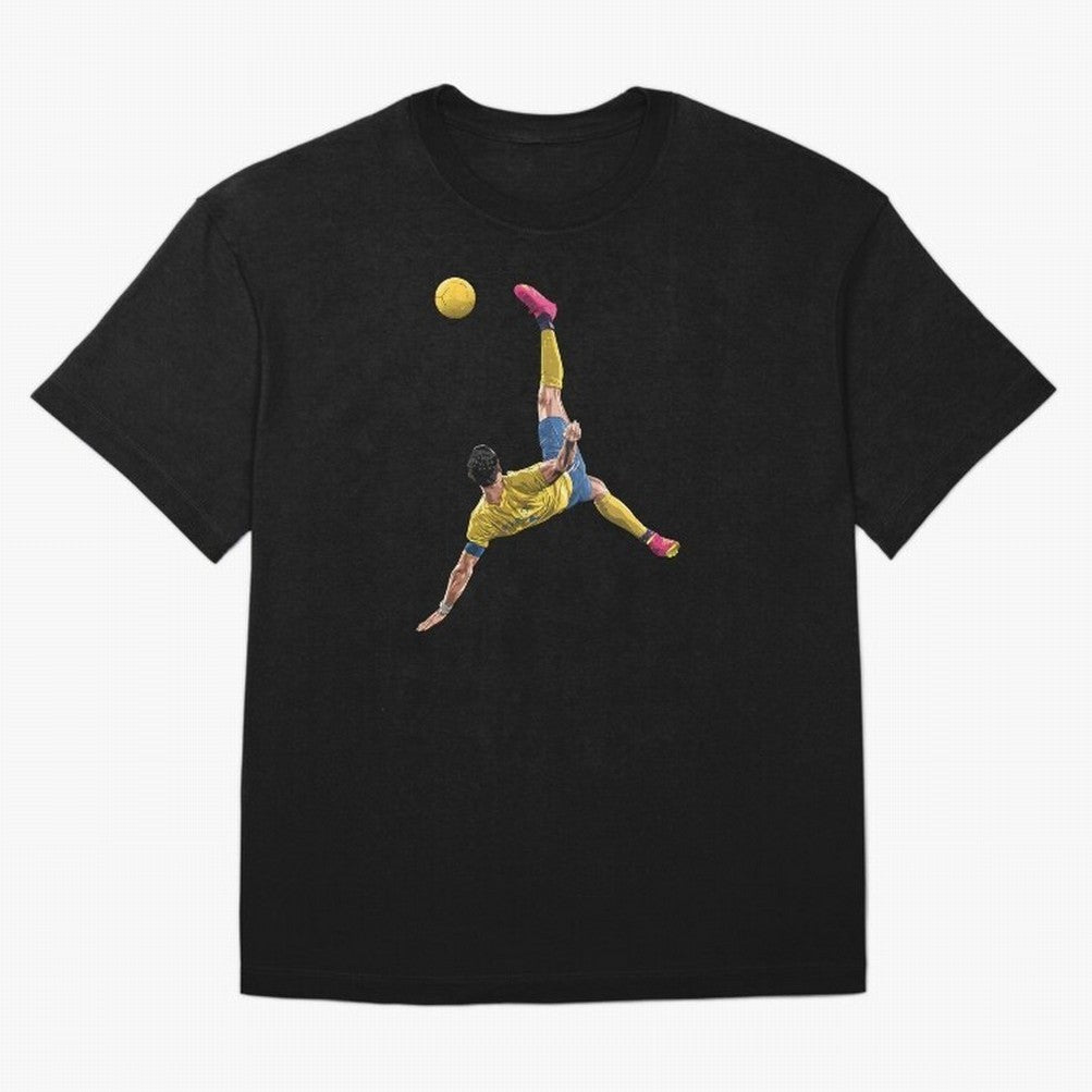 overheadkick bycyle shoot Oversized T-Shirt Celebrate Every Goal in FIFA World Cup 2026 USA Canada Mexico Spirit, Celebrating England, Cristiano Ronaldo, Stadium Memories, Football Loyalty, International Chants and Championship Tradition; Built for