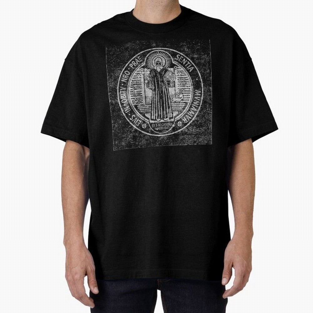Medalla de San Benito Frontal Relieve Oversized T-Shirt Bring Home the FIFA World Cup 2026 Journey through Haaland Highlights, France and Portugal Pride, Global Supporter Spirit, Legendary Goals, National Colors and Tournament Celebration; Great