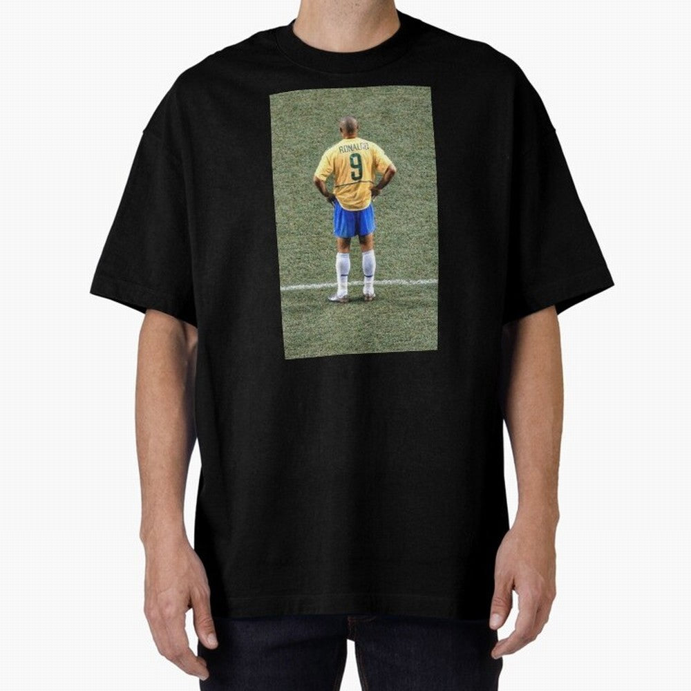 Illustration Ronaldo Luis Nazario de Lima Oversized T-Shirt Keep the Legacy of FIFA World Cup 2026 Group Stage Featuring Cristiano Ronaldo, Haaland and CR7, Germany Energy, Soccer Culture, Superstar Moments, National Team Dreams and Competitive