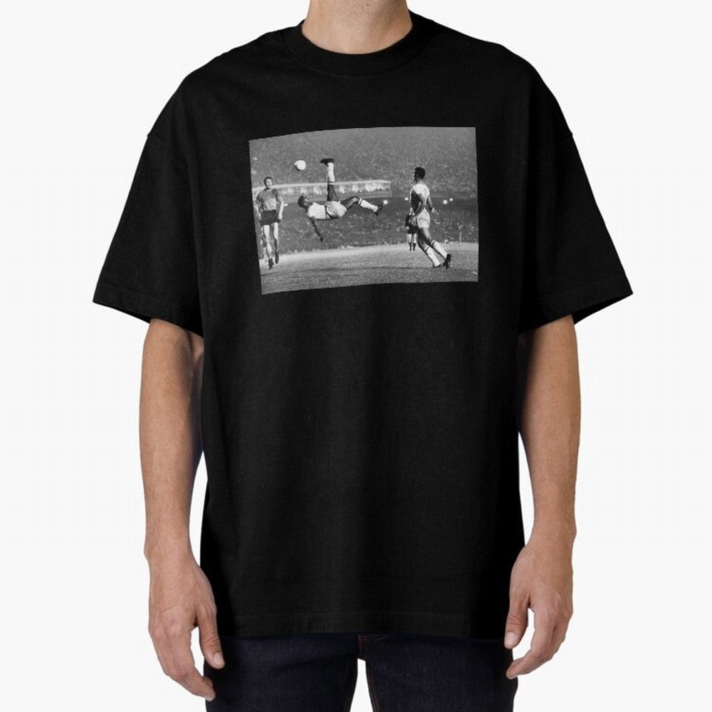 PELE LEGENDARY BICYCLE KICK BLACK AND WHITE5 Oversized T-Shirt Bring Legendary Rivalry Energy to Match Day Hype around FIFA World Cup 2026 USA Canada Mexico, Messi, England, France and Netherlands, Football Festival Excitement, Trophy Ambitions,
