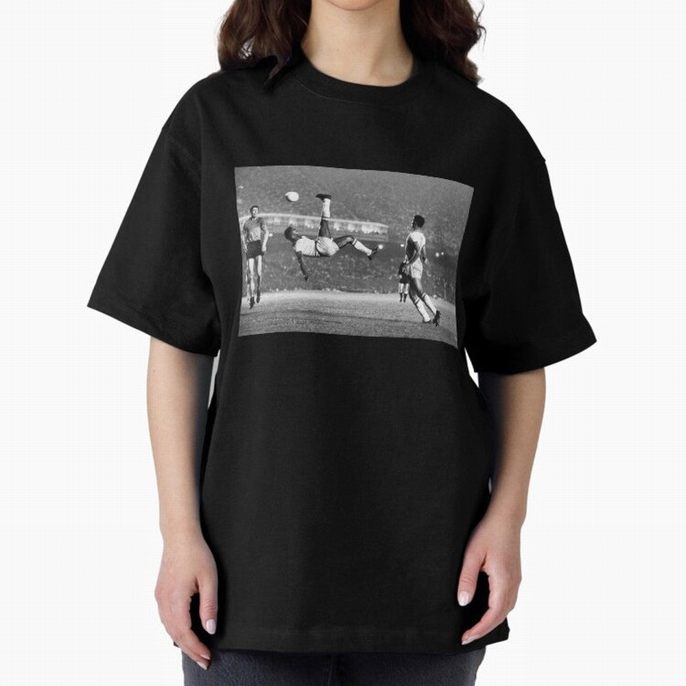 PELE LEGENDARY BICYCLE KICK BLACK AND WHITE5 Oversized T-Shirt Bring Legendary Rivalry Energy to Match Day Hype around FIFA World Cup 2026 USA Canada Mexico, Messi, England, France and Netherlands, Football Festival Excitement, Trophy Ambitions,