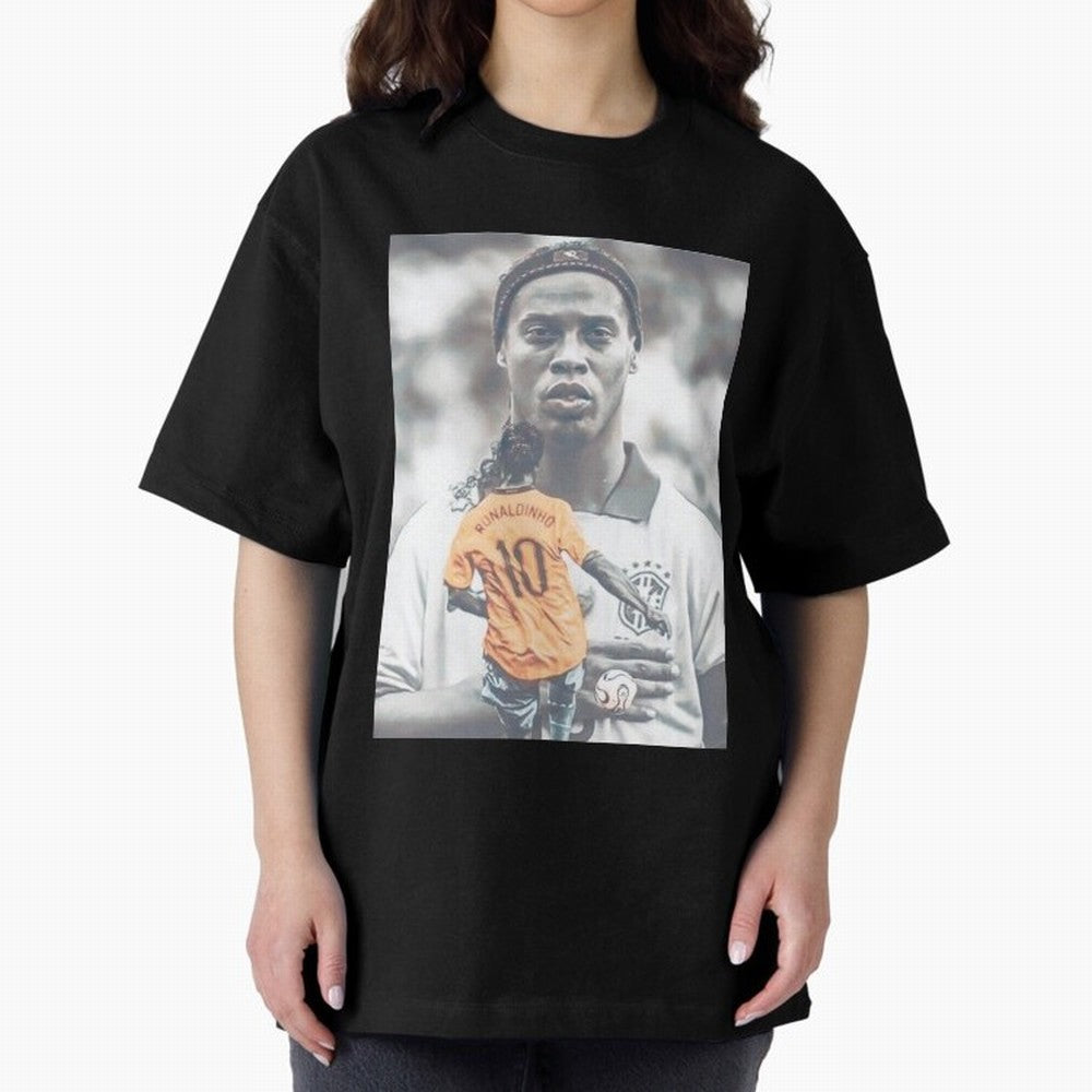 Wallpaper Ronaldinho Illustration Oversized T-Shirt Bring World Football Passion into FIFA World Cup 2026 USA Canada Mexico for Fans of Messi, Neymar and Mbappe and France and Portugal, Bringing Stadium Memories, Football Loyalty, International