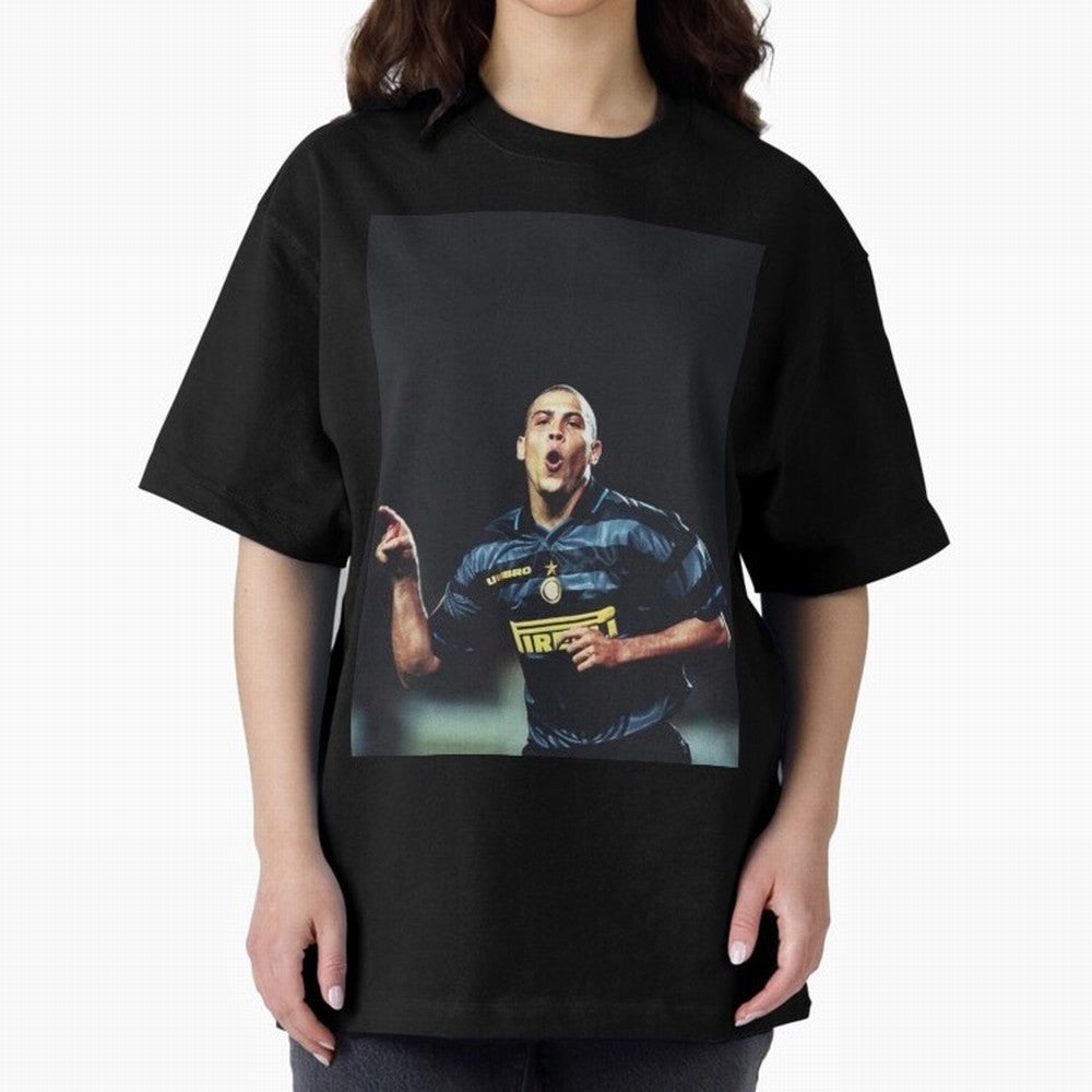 IL FENOMENO Oversized T-Shirt Bring a Vintage Feel to Global Football Passion for FIFA World Cup 2026, Filled with Messi, Argentina and Brazil, Football Passion, Legendary Performances, Festival Vibes and Supporter Community; Built for Supporters