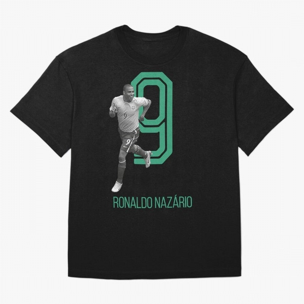 Ronaldo Naz¨¢rio Retro Oversized T-Shirt Capture Stadium Memories from Global Football Passion for FIFA World Cup 2026 Group Stage, Made for Mbappe and Neymar, England, Stadium Memories, Football Loyalty, International Chants and Championship