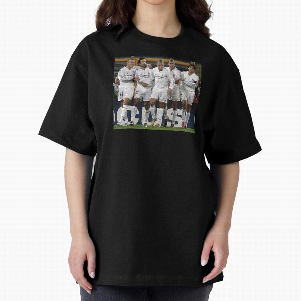 Ronaldo Luis Nazario de Lima Art Oversized T-Shirt Celebrate Football Heritage in the FIFA World Cup 2026 Journey through Messi, CR7 and Mbappe Highlights, Portugal, Spain and Germany Pride, Global Supporter Spirit, Legendary Goals, National Colors