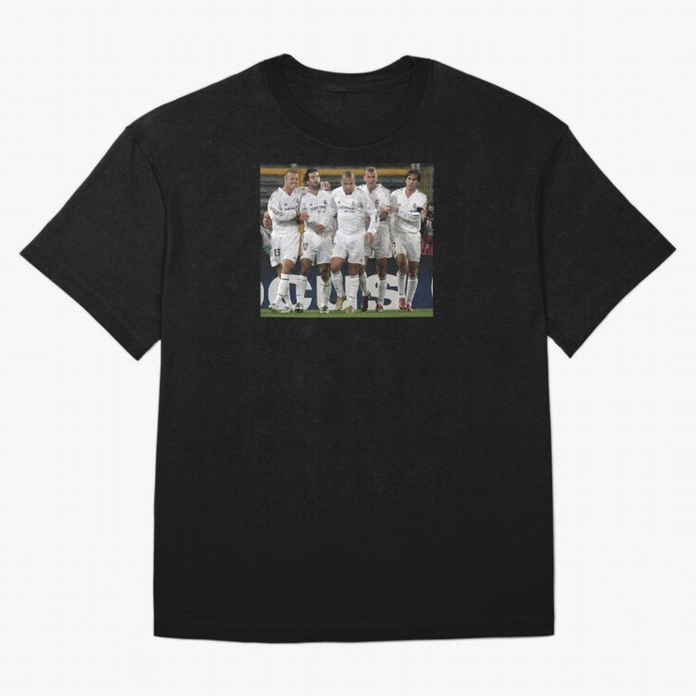 Ronaldo Luis Nazario de Lima Art Oversized T-Shirt Celebrate Football Heritage in the FIFA World Cup 2026 Journey through Messi, CR7 and Mbappe Highlights, Portugal, Spain and Germany Pride, Global Supporter Spirit, Legendary Goals, National Colors