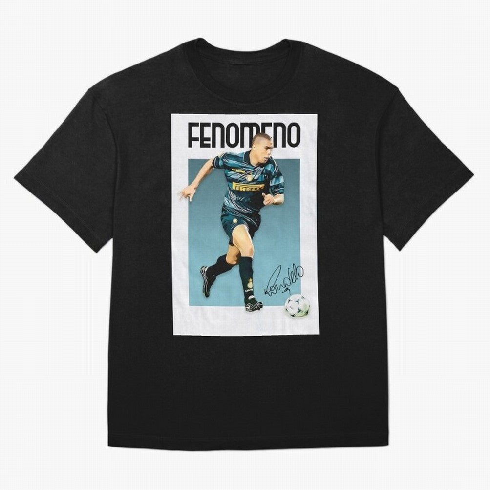 ronaldo Oversized T-Shirt Experience Match Day Hype around FIFA World Cup 2026, Mbappe, Netherlands, Stadium Chants, National Pride, Trophy Dreams and Unforgettable Football Memories; Created for Match Day Parties, Soccer Gifts, Fan Photos, Travel
