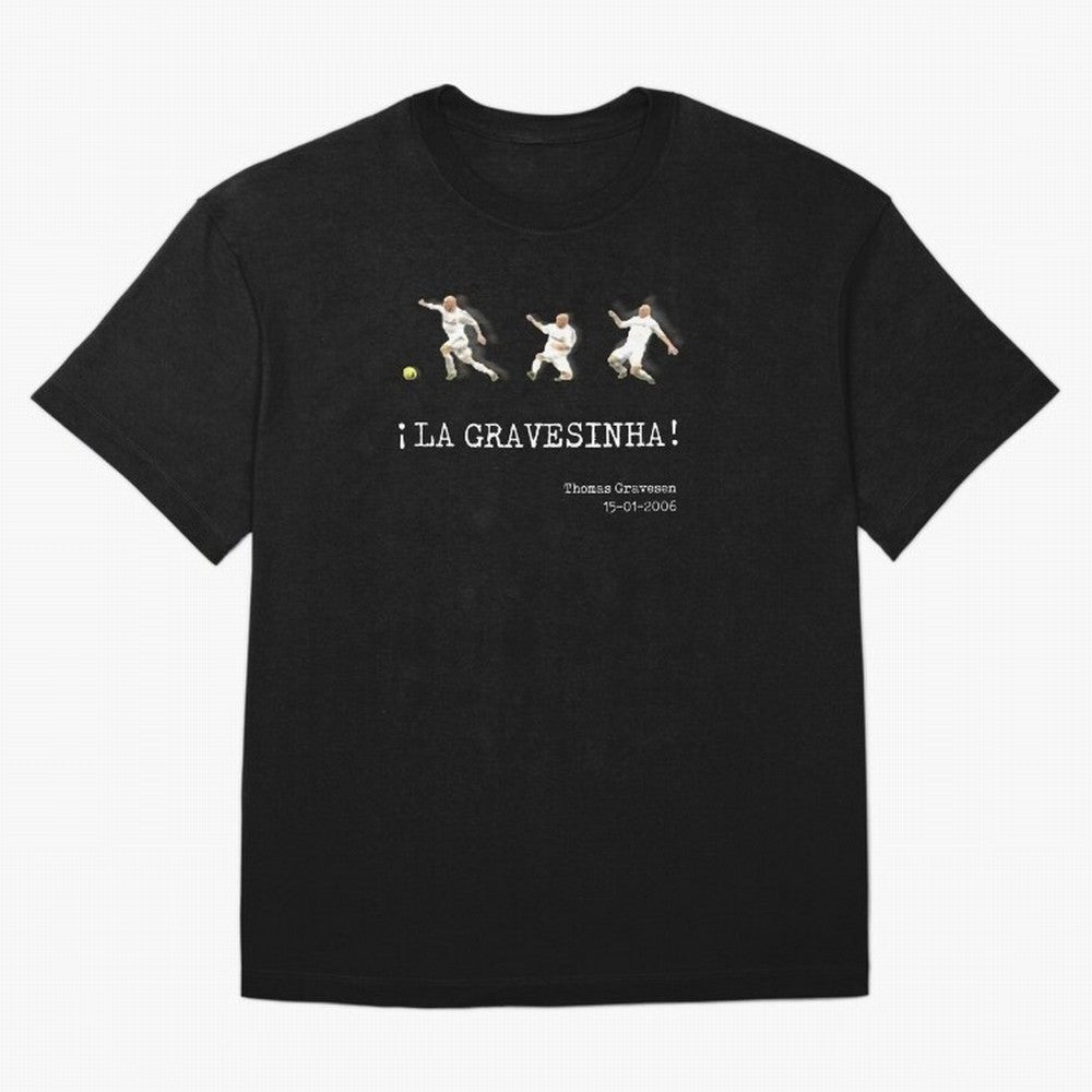 ?La Gravesinha! Oversized T-Shirt Capture Match Day Hype around FIFA World Cup 2026 USA Canada Mexico, Cristiano Ronaldo, Brazil, Portugal and Argentina, Worldwide Fan Energy, Dramatic Goals, Stadium Lights and Championship Celebrations; Made for