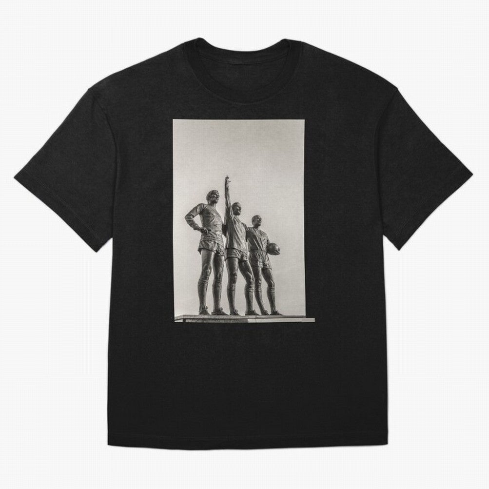 Manchester United Legends Oversized T-Shirt Keep Football History Alive during Match Day Hype around FIFA World Cup 2026 Group Stage, Neymar, Brazil, Portugal and Argentina, Football Festival Excitement, Trophy Ambitions, Country Rivalries and Star