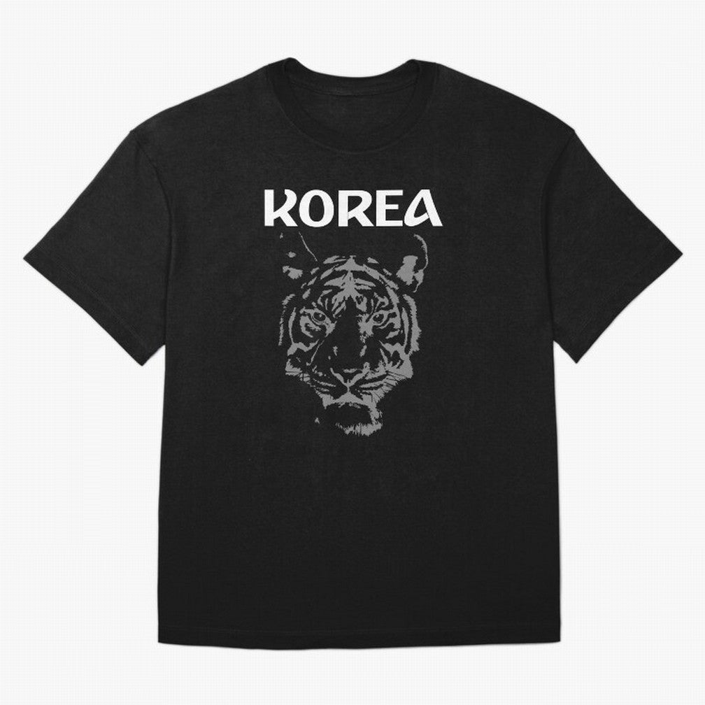 Team Korea Soccer Oversized T-Shirt Bring World Football Passion into FIFA World Cup 2026 Group Stage Featuring CR7 and Messi, Brazil Energy, Classic Soccer Heritage, Championship Pressure, Fan Loyalty and International Pride; Perfect for People