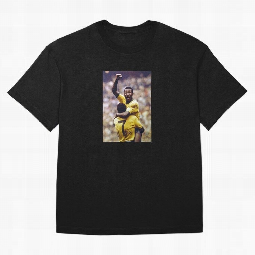 Pel¨¦'s Brilliance: Vintage 1970 World Cup Hero Print Oversized T-Shirt Feel International Energy from FIFA World Cup 2026 Group Stage Centered on Neymar, Haaland and Cristiano Ronaldo, France and Portugal Energy, Retro Football Energy, Iconic