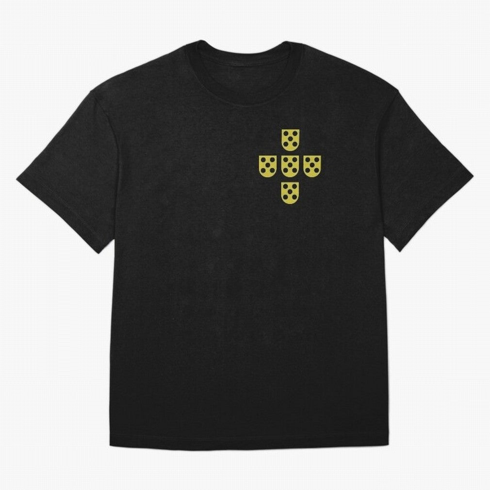 Golden Quinas Portugal Oversized T-Shirt Make the Season About FIFA World Cup 2026 USA Canada Mexico Centered on Cristiano Ronaldo, Haaland and CR7, Argentina Energy, Championship Spirit, Famous Goals, Roaring Crowds and International Football