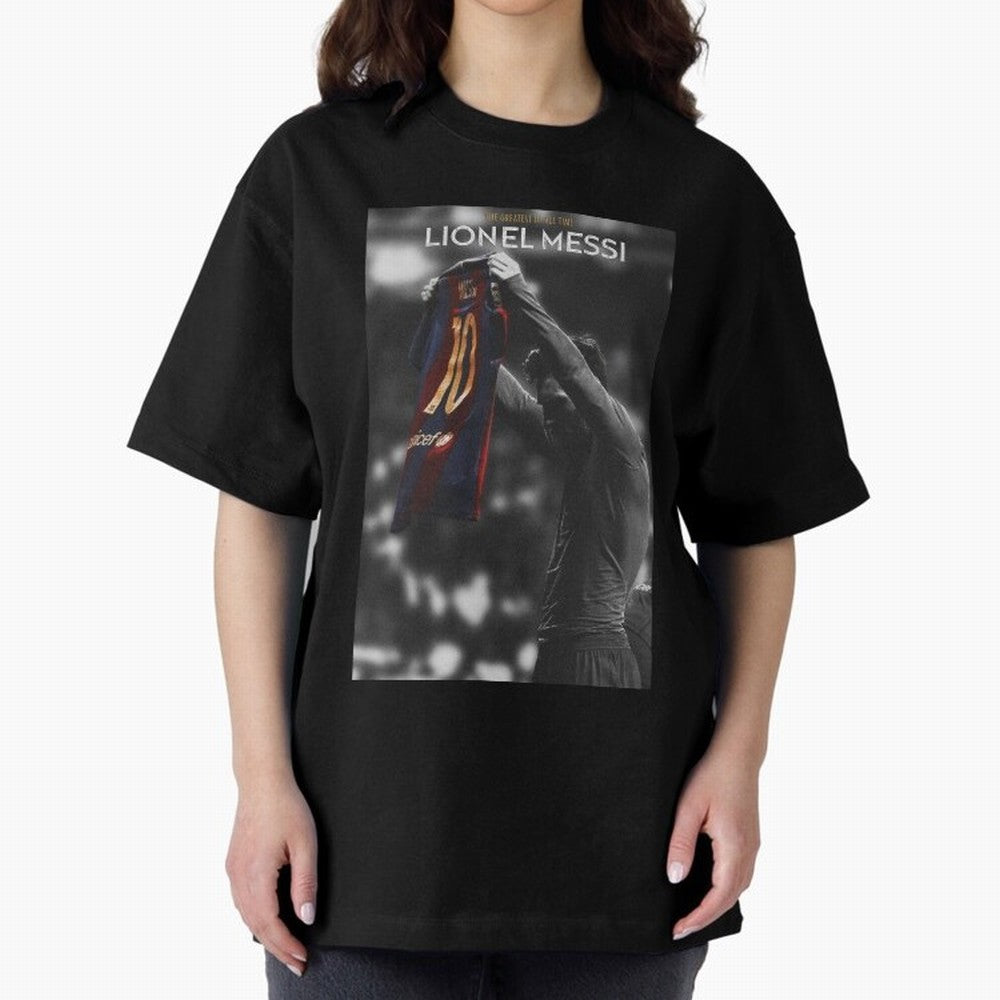 Lionel Messi GOAT Boxy T-Shirt Relive Global Football Passion for FIFA World Cup 2026, Filled with Mbappe, Germany, Retro Football Energy, Iconic Rivalries, Trophy Chase Drama and Stadium Atmosphere; Great for Watch Parties, Sports Bars, Family