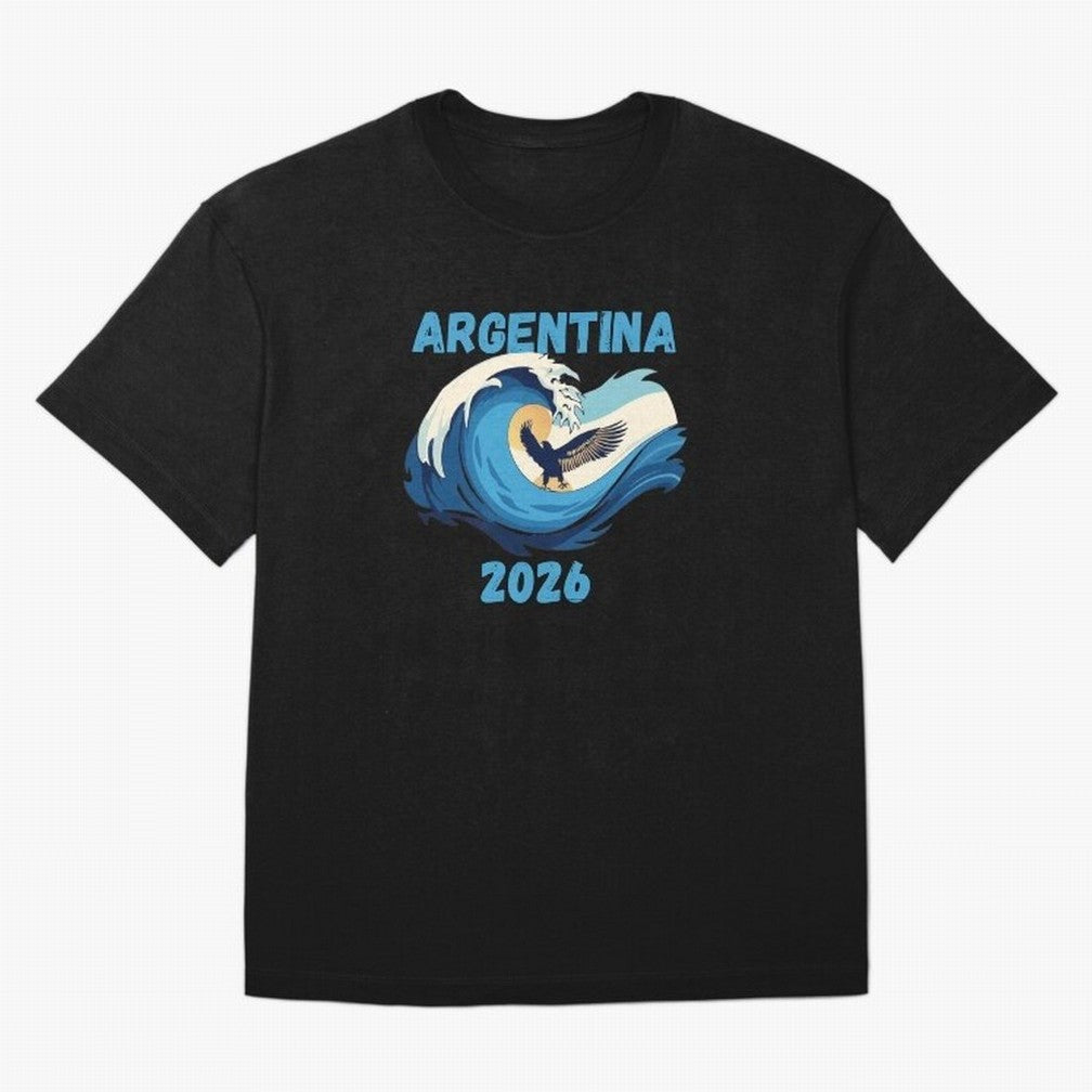 Camiseta y Calcoman¨ªa Argentina - Dise?o Bandera Albiceleste para Hinchas. Oversized T-Shirt Bring Stadium Energy to Global Football Passion for FIFA World Cup 2026, Connected to Messi and Cristiano Ronaldo, Brazil, Football Festival Excitement,