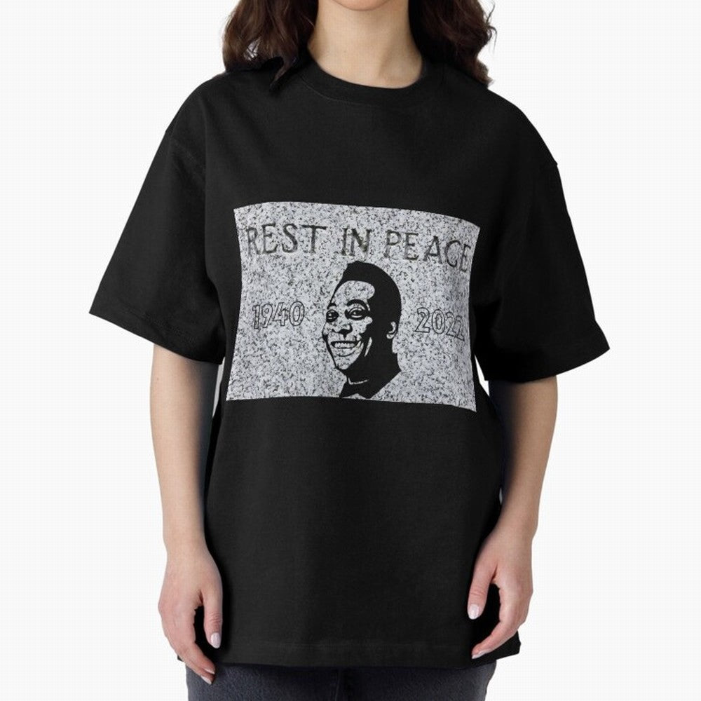 RIP Pel¨¦, 1940-2022 Oversized T-Shirt Show Championship Spirit for Match Day Hype around FIFA World Cup 2026 USA Canada Mexico, Messi, Neymar and Mbappe, England, Stadium Chants, National Pride, Trophy Dreams and Unforgettable Football Memories;